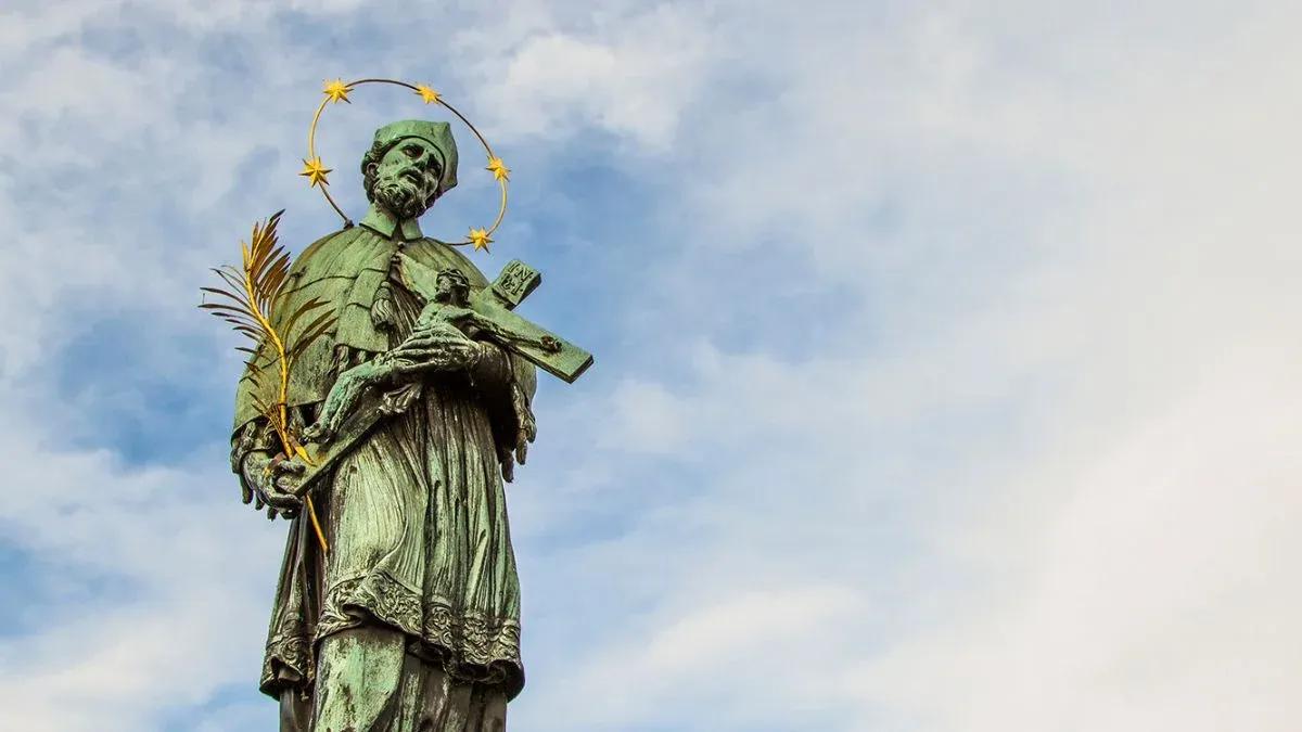 O santo que morreu por não violar o segredo da Confissão